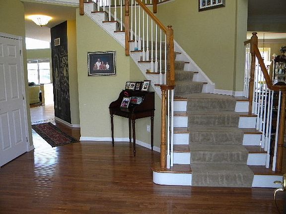 3rd image of 12 Steeplechase Ct #13