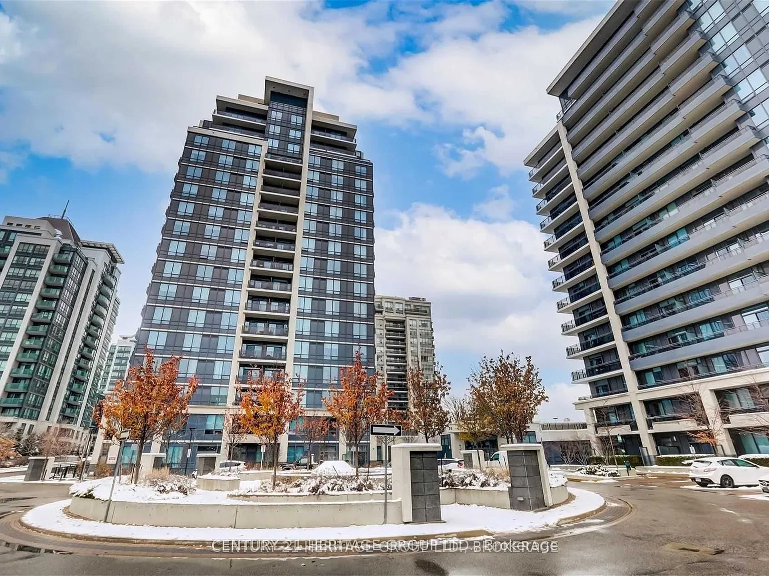 1 bed, $2,300 — Photo 1