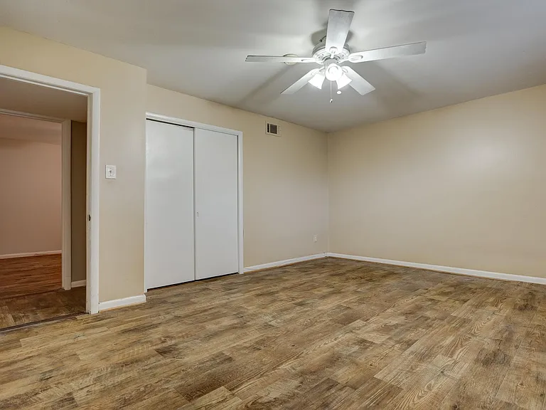 3404 Jones Dr — Photo 31