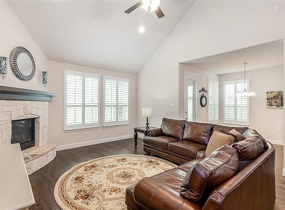 4th image of 1204 8th St