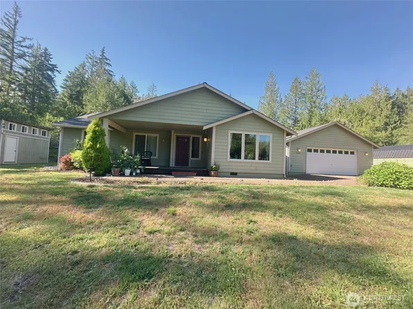 8205 Hide A Way Lane NW, Silverdale, WA 98383