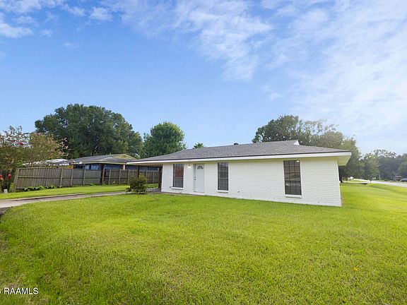 2nd image of 513 English Dr