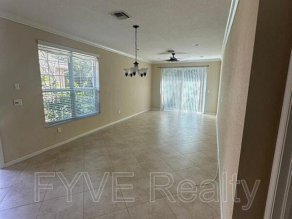 5th image of 4361 Colony View Dr