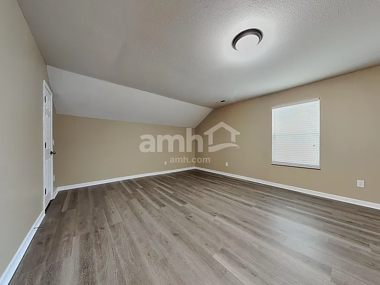 6818 Audrianna Ln — Photo 20