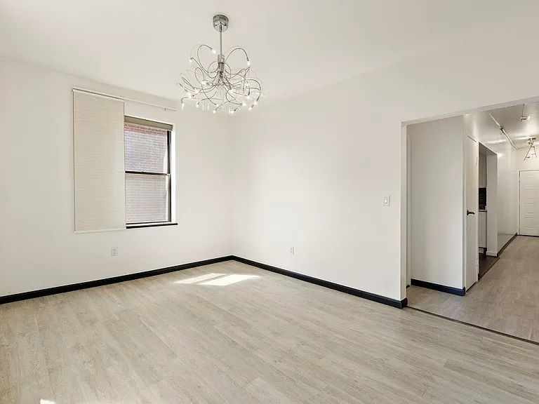 6601 Broadway #D7 — Photo 2