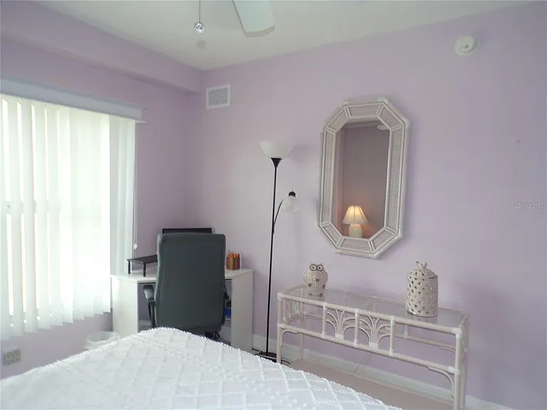 101 N Marion Ct #114 — Photo 40