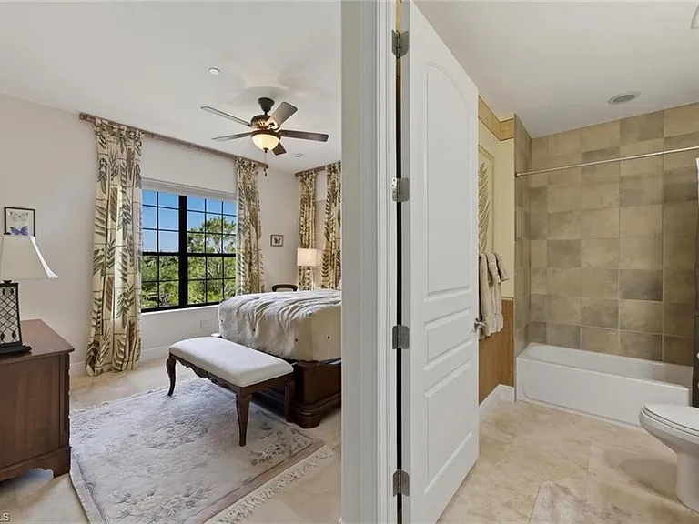 2538 Marquesa Royale Ln #Penthouse 5-301 — Photo 35