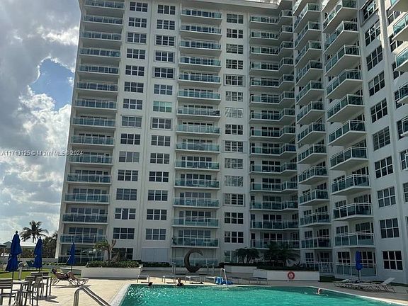 2nd image of 3900 Galt Ocean Dr APT 1606