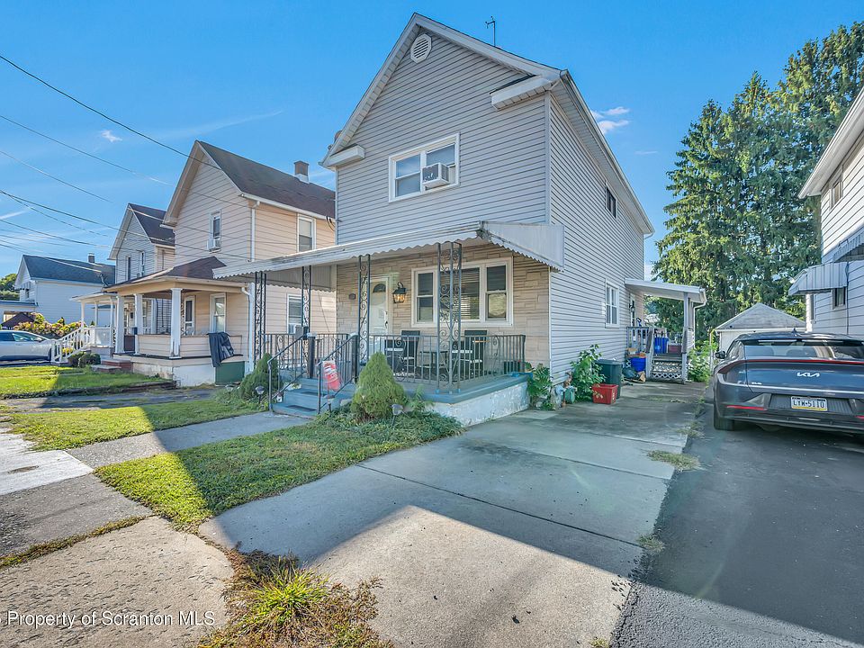 1st image of 2123 Ballau Ave