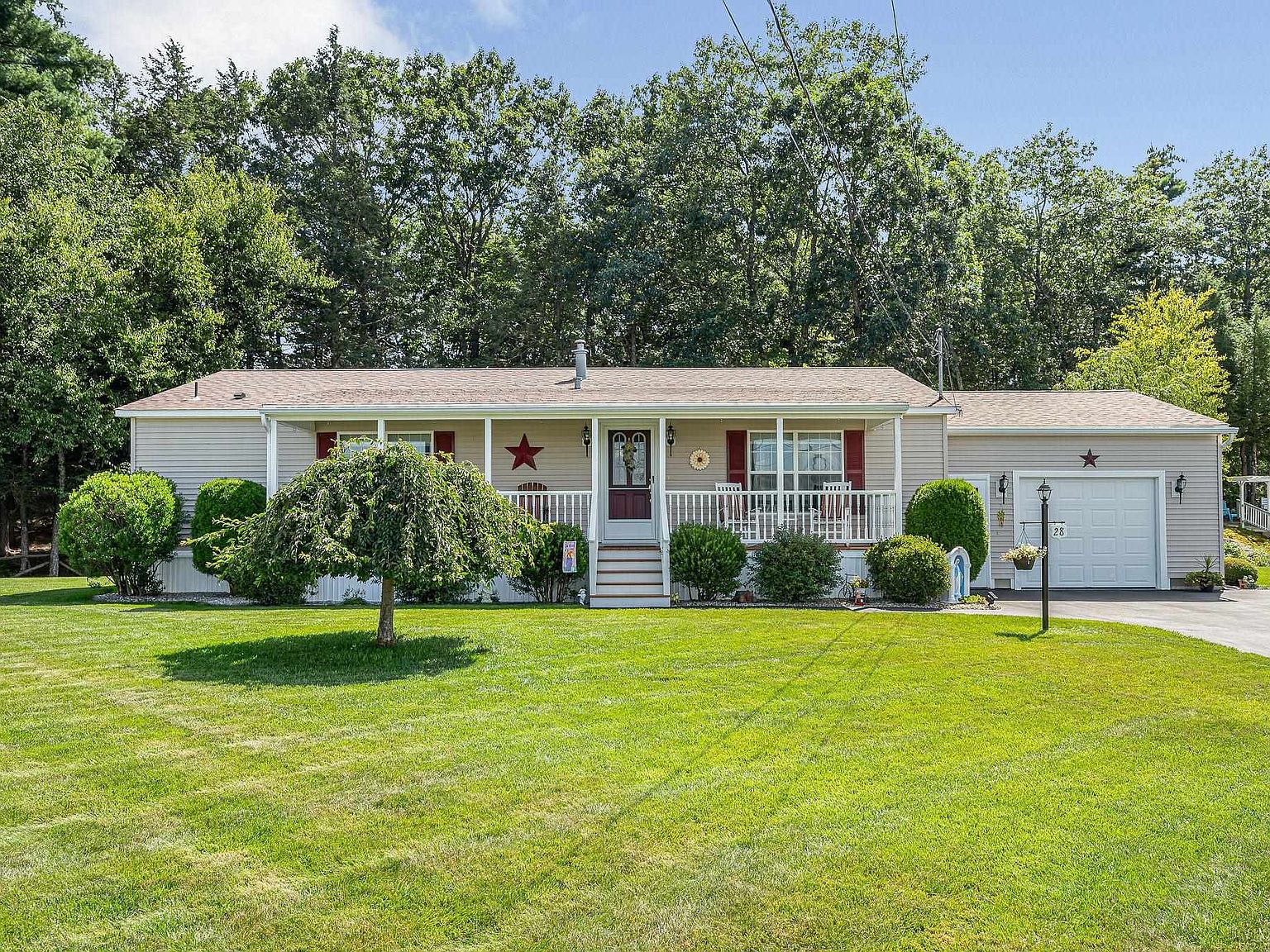 28 Stonegate Lane, Hampstead, NH 03841 Zillow
