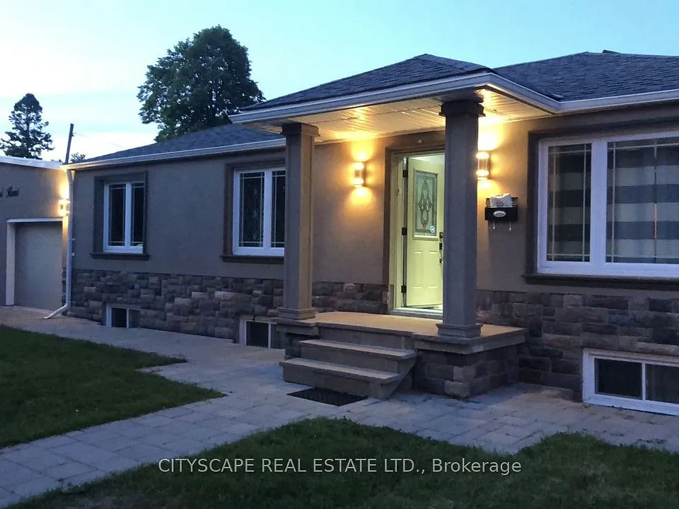 61 Farmbrook Rd #BASEMENT