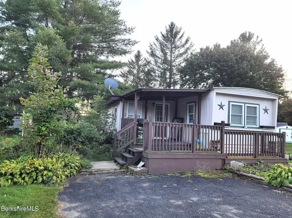 5 Cherokee Dr, North Adams, MA 01247