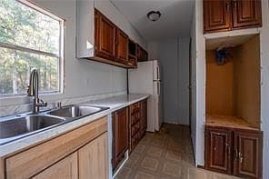 5th image of 73064 Hazzard St