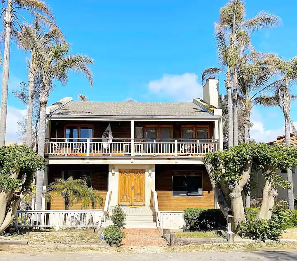 Luxe 3-Bedroom, 3-Bath Beach Home in Encinitas w Furnished Option! Showing Today! — Photo 1