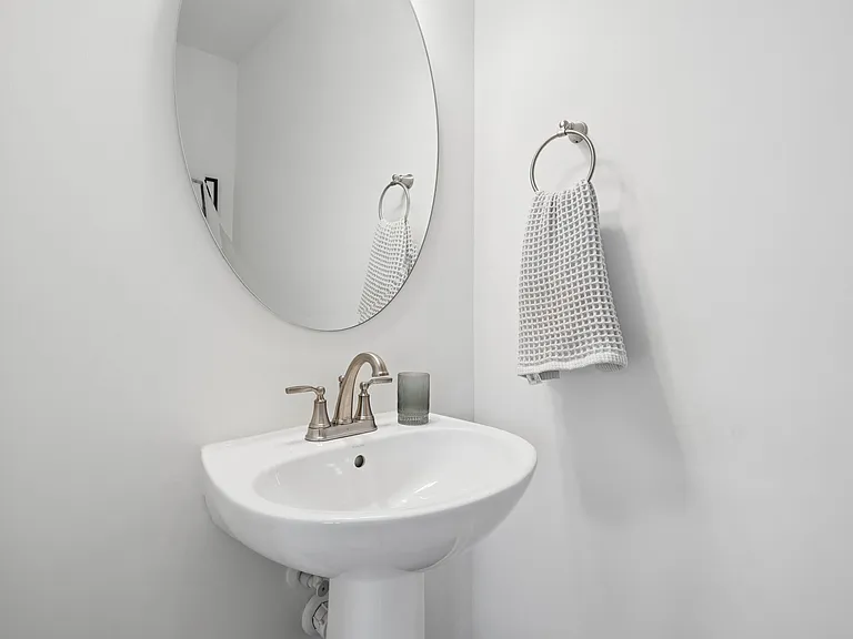 Affinity at Hudson — Photo 17
