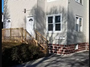 3016 S Hanson Ave, Milwaukee, WI 53207
