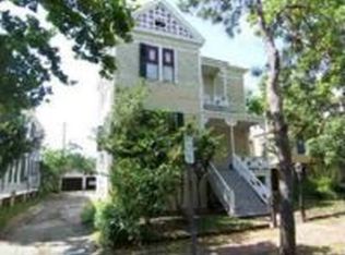 1819 Winnie St, Galveston, TX 77550
