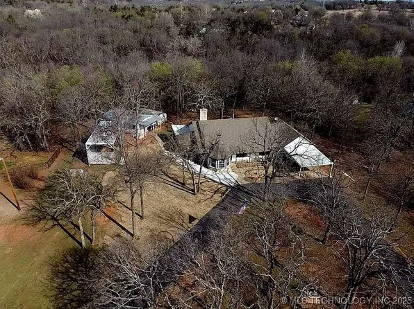 1116 Cedar Canyon Dr, Chandler, OK 74834