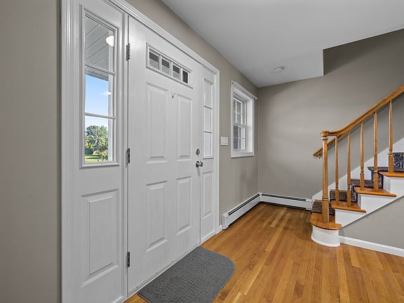 5th image of 71 Nichols St