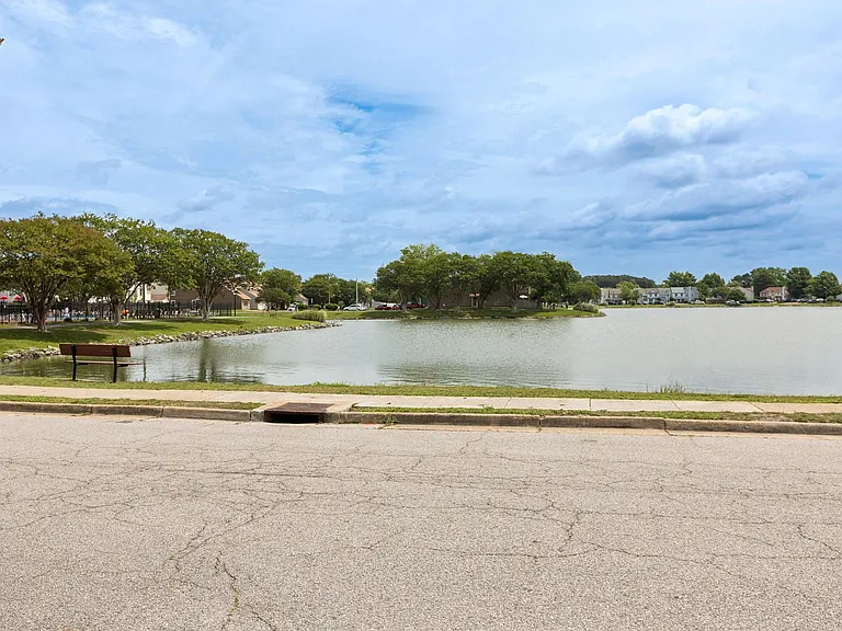 4800 Deming Ct — Photo 25