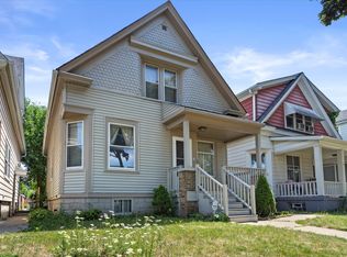 2226 S 29th St, Milwaukee, WI 53215