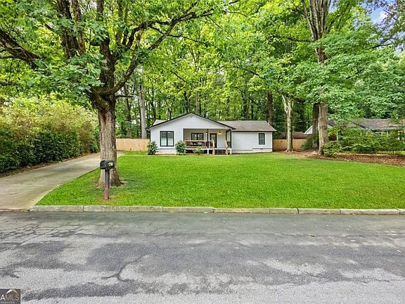 3rd image of 4079 Morgan Rd