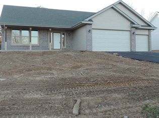 11019 N Lake Woods, Edgerton, WI 53534