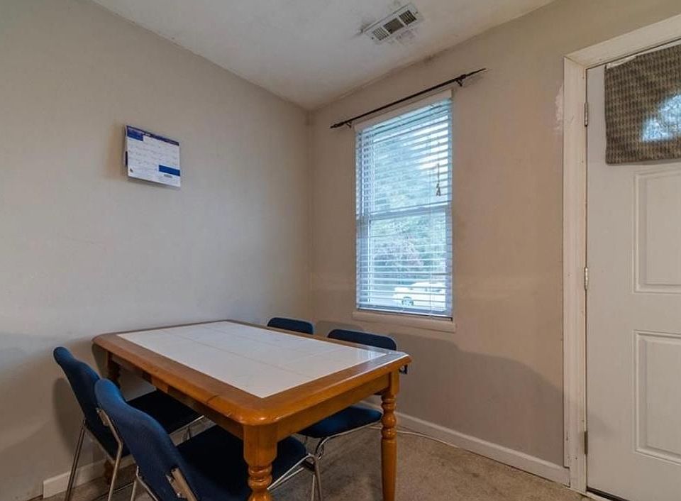 2nd image of 3053 Capital Hill Ln #B
