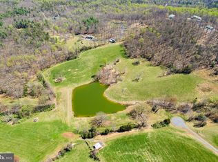 2 Holly Hill Farm Ln, Culpeper, VA 22701