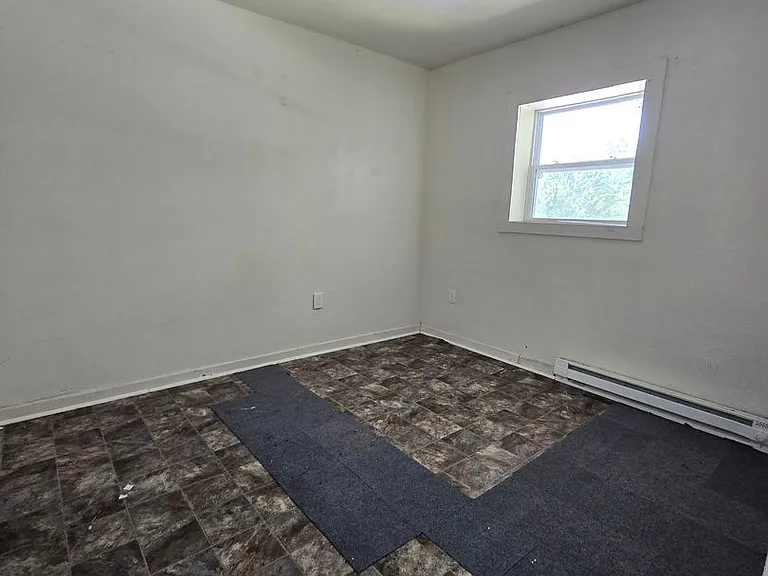 123 Nancy Ave — Photo 17