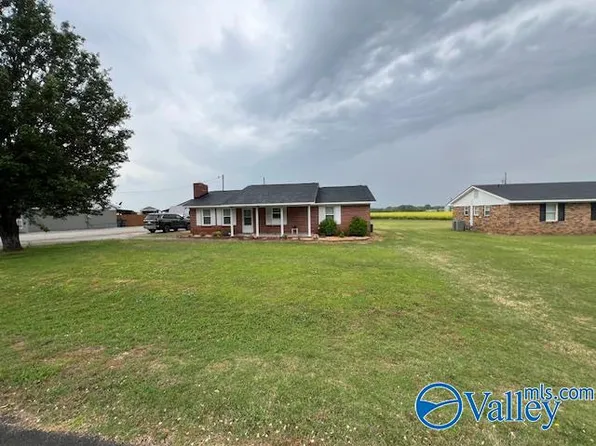 59 Tana Ave, Courtland, AL 35618