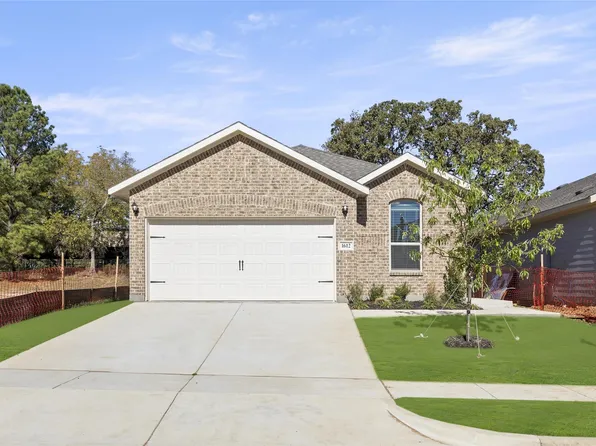 1612 Edgeway Dr, Aubrey, TX 76227