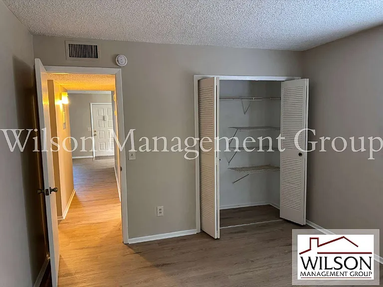 2365 Oak Park Way — Photo 19