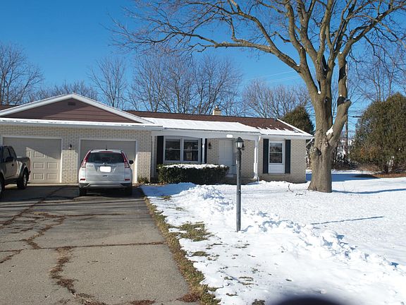 2nd image of 4735 Kingswood Dr #4735