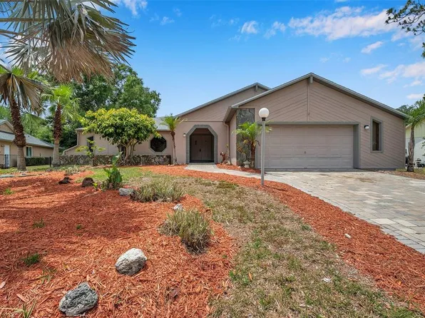 4915 Parkway Blvd, Land O Lakes, FL 34639