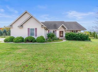 1928 Odyssey Dr, Brighton, MI 48114