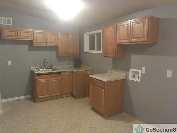 4th image of 2848 E 42nd Pl N