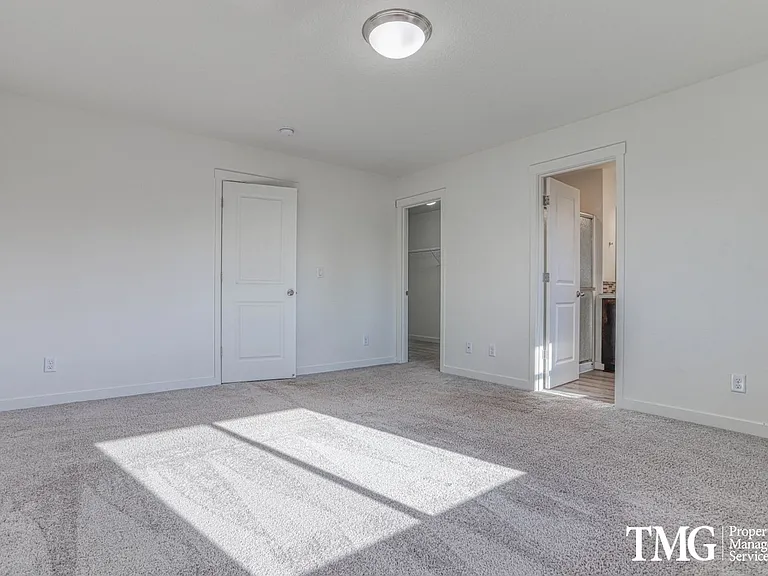 6853 N Montgomery Cir — Photo 19