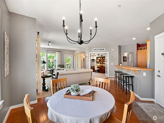 2nd image of 7703 Fairway Avenue SE #202