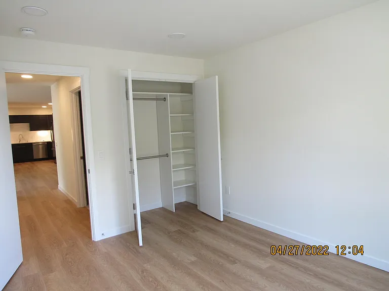 9040 NE Juanita Dr #304 — Photo 14