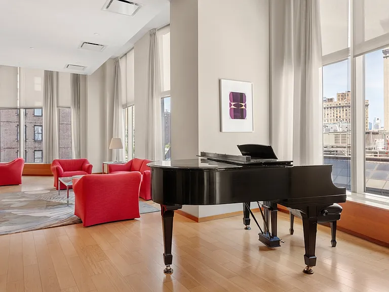 8 Spruce St #19U — Photo 10