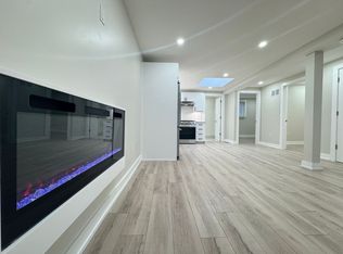 63 Fullerton Ave #2, Hamilton, ON L8L6G9