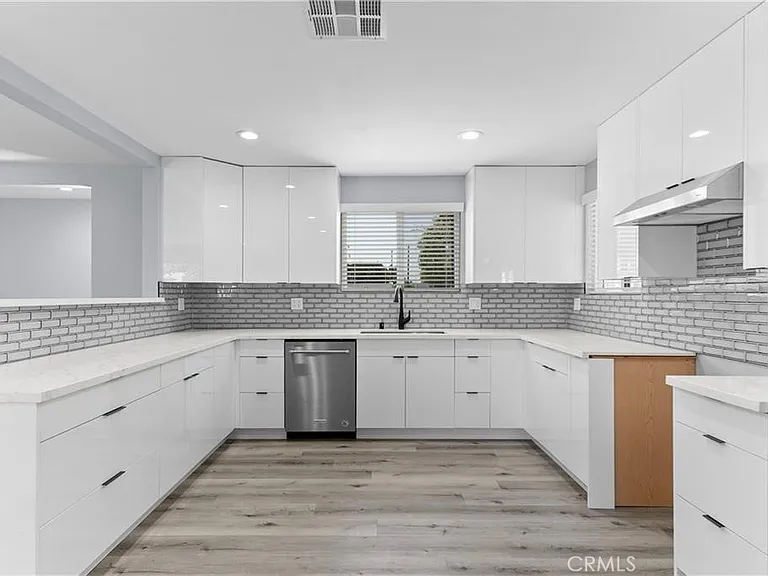 14215 Ragus St — Photo 8