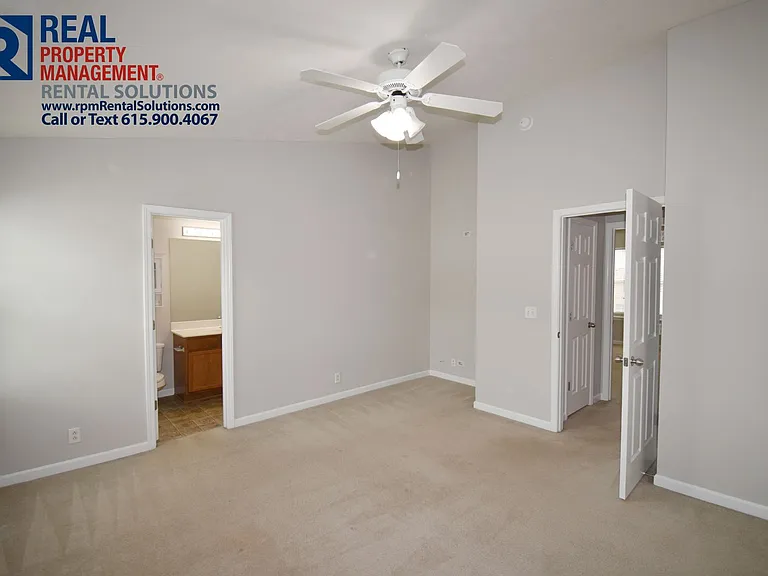 1029 Wolves Den Pl — Photo 9