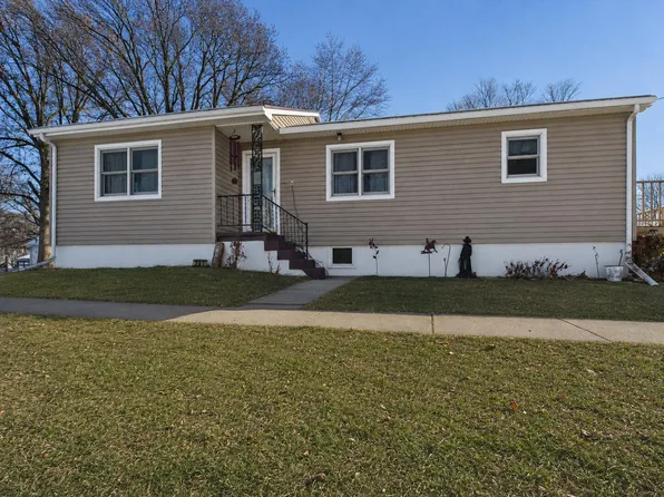 201 S First St, Northboro, IA 51647