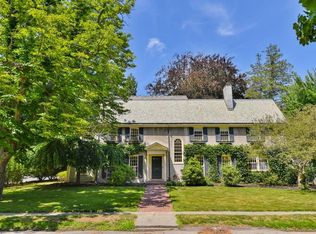19 Hubbard Park Rd, Cambridge, MA 02138