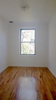 Rented by Bohemia Realty Group | media 41