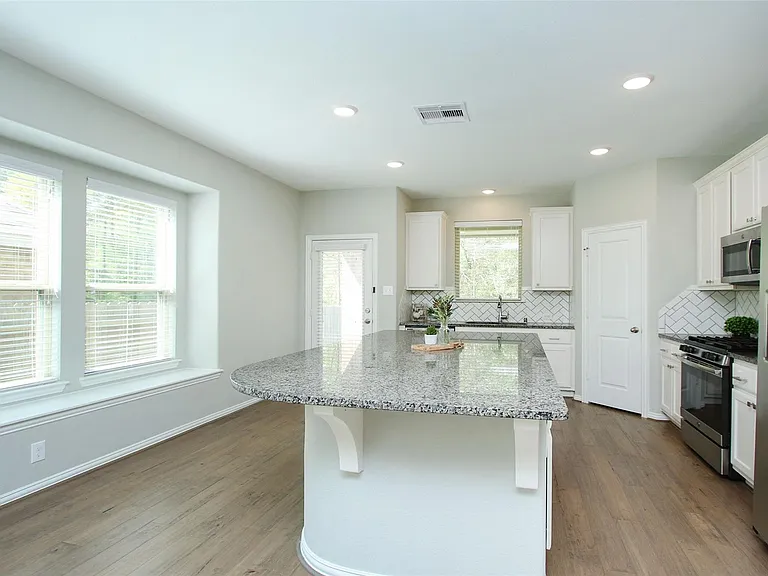 177 Emory Birch Dr — Photo 9
