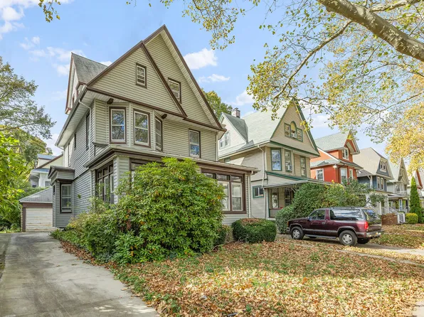 770 Argyle Road image 3 of 25