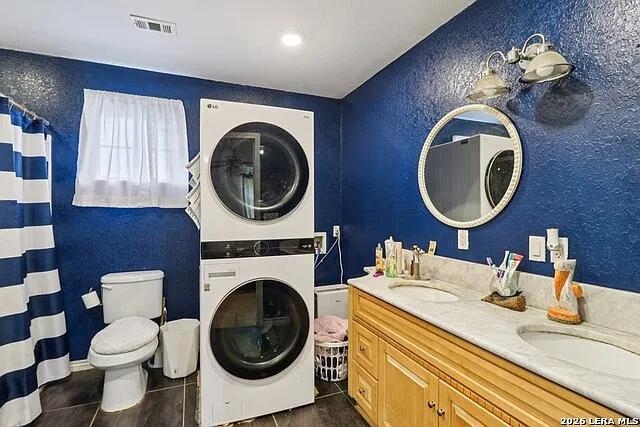 215 & 213 Coughran Rd — Photo 6